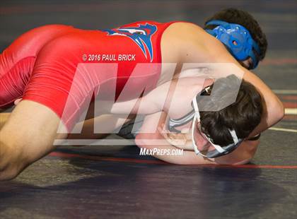 Thumbnail 2 in Westlake vs. Vandergrift photogallery.