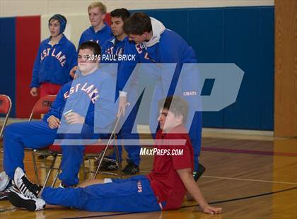 Thumbnail 3 in Westlake vs. Vandergrift photogallery.