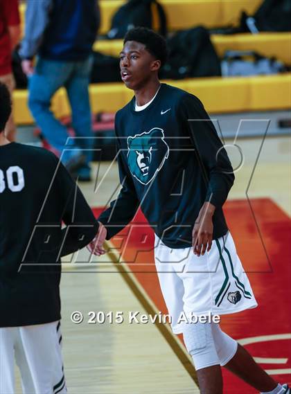 Thumbnail 2 in Basha vs Salesian (Hoophall West Invitational) photogallery.