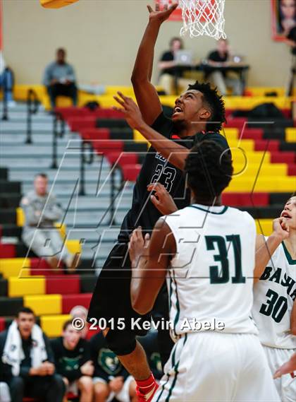 Thumbnail 3 in Basha vs Salesian (Hoophall West Invitational) photogallery.