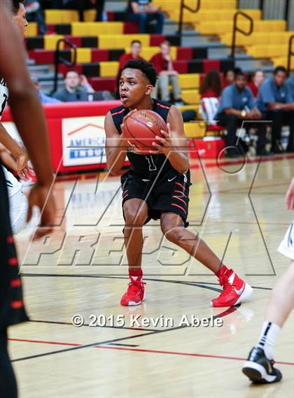 Thumbnail 2 in Basha vs Salesian (Hoophall West Invitational) photogallery.