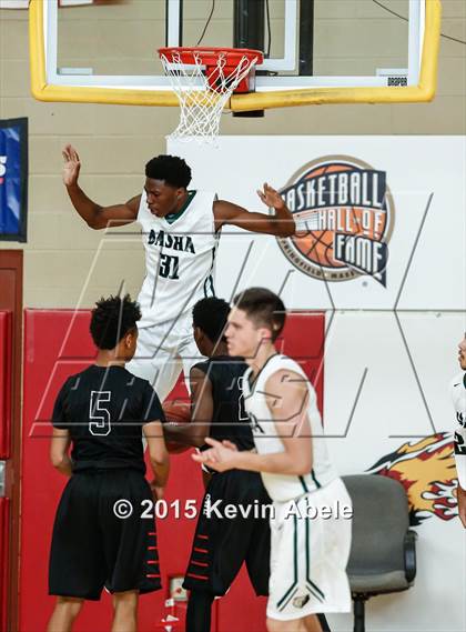 Thumbnail 3 in Basha vs Salesian (Hoophall West Invitational) photogallery.