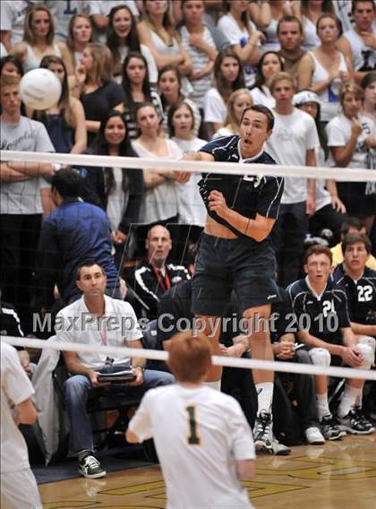 Thumbnail 2 in Mira Costa vs. Loyola (CIF SS D1 Final) photogallery.