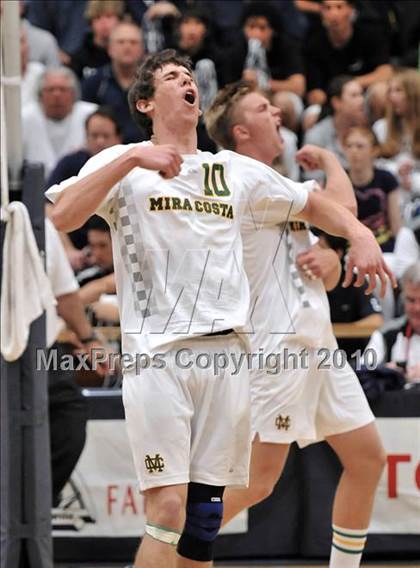 Thumbnail 2 in Mira Costa vs. Loyola (CIF SS D1 Final) photogallery.
