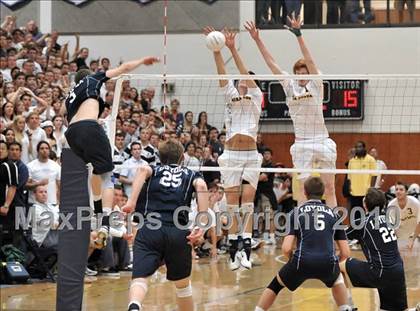 Thumbnail 1 in Mira Costa vs. Loyola (CIF SS D1 Final) photogallery.