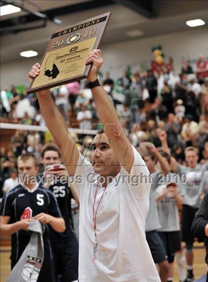 Thumbnail 3 in Mira Costa vs. Loyola (CIF SS D1 Final) photogallery.