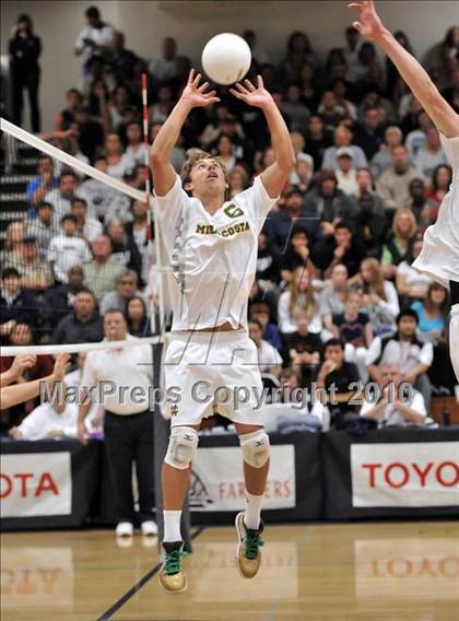 Thumbnail 2 in Mira Costa vs. Loyola (CIF SS D1 Final) photogallery.