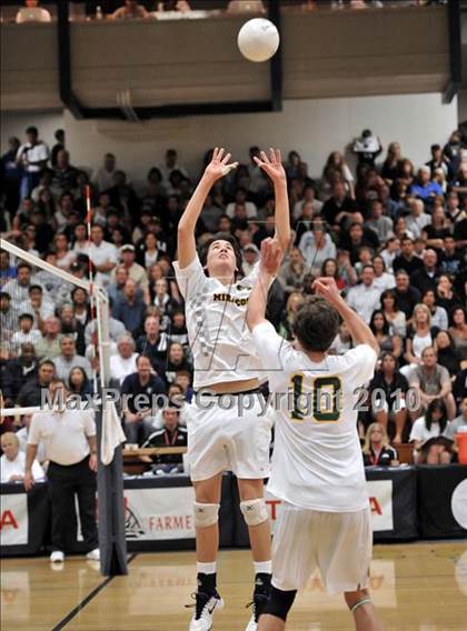 Thumbnail 3 in Mira Costa vs. Loyola (CIF SS D1 Final) photogallery.