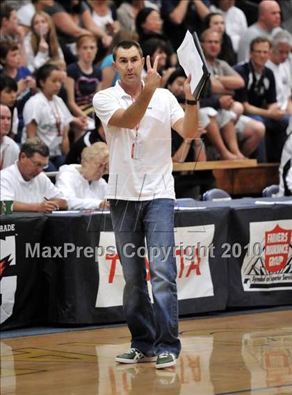 Thumbnail 3 in Mira Costa vs. Loyola (CIF SS D1 Final) photogallery.