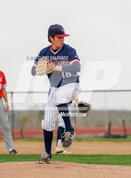 Thumbnail 3 in Regis Jesuit @ Dakota Ridge photogallery.