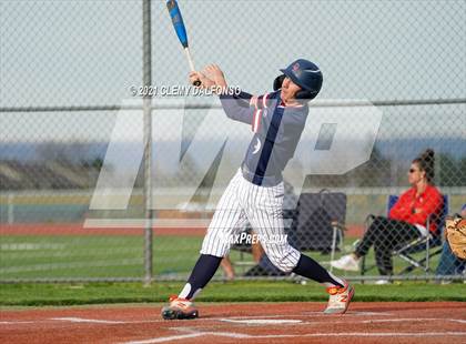 Thumbnail 2 in Regis Jesuit @ Dakota Ridge photogallery.