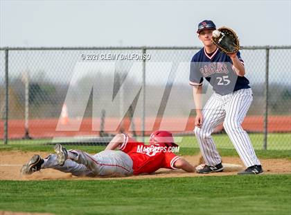 Thumbnail 3 in Regis Jesuit @ Dakota Ridge photogallery.