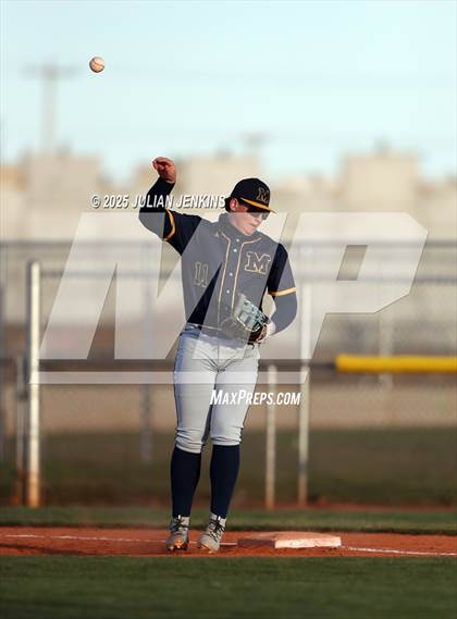 Thumbnail 2 in Meridian @ Owyhee photogallery.