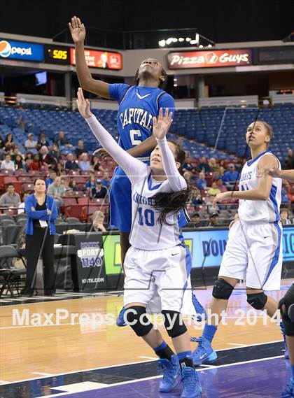 Thumbnail 2 in Capital Christian vs. Brookside Christian (CIF SJS D5 Final) photogallery.