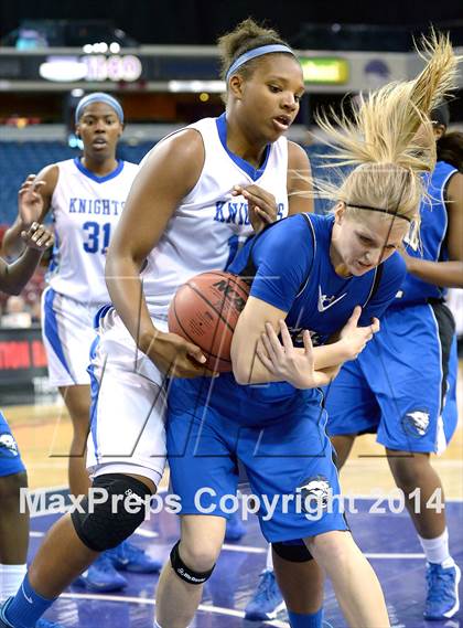 Thumbnail 2 in Capital Christian vs. Brookside Christian (CIF SJS D5 Final) photogallery.