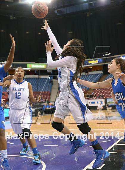 Thumbnail 3 in Capital Christian vs. Brookside Christian (CIF SJS D5 Final) photogallery.