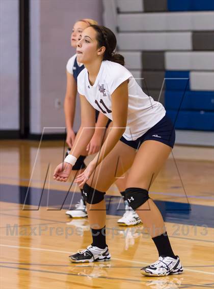 Thumbnail 1 in Yorktown vs Washington-Lee (Jr. Volleyball Brawl II) photogallery.