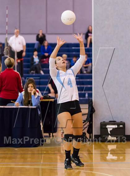 Thumbnail 3 in Yorktown vs Washington-Lee (Jr. Volleyball Brawl II) photogallery.