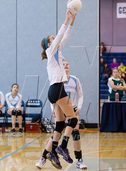 Thumbnail 1 in Yorktown vs Washington-Lee (Jr. Volleyball Brawl II) photogallery.