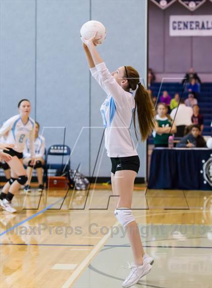 Thumbnail 3 in Yorktown vs Washington-Lee (Jr. Volleyball Brawl II) photogallery.