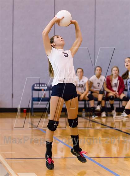 Thumbnail 3 in Yorktown vs Washington-Lee (Jr. Volleyball Brawl II) photogallery.
