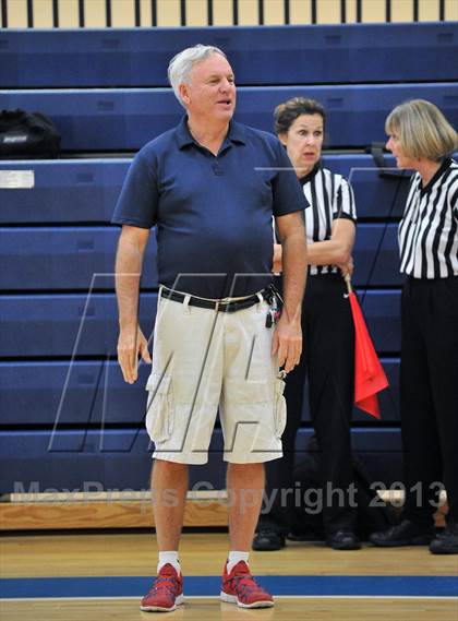 Thumbnail 1 in Lansdale Catholic vs Masterman (AA District 12 Championship) photogallery.