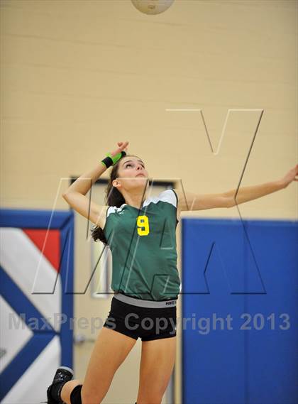 Thumbnail 2 in Lansdale Catholic vs Masterman (AA District 12 Championship) photogallery.