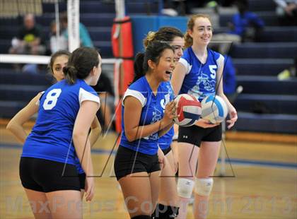 Thumbnail 1 in Lansdale Catholic vs Masterman (AA District 12 Championship) photogallery.