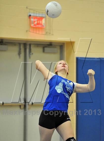 Thumbnail 1 in Lansdale Catholic vs Masterman (AA District 12 Championship) photogallery.