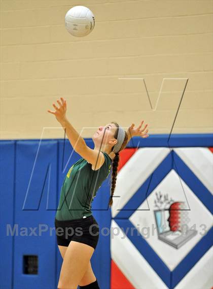 Thumbnail 3 in Lansdale Catholic vs Masterman (AA District 12 Championship) photogallery.