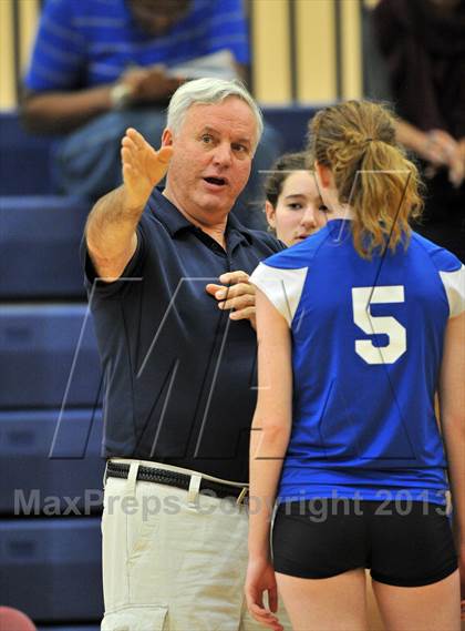 Thumbnail 2 in Lansdale Catholic vs Masterman (AA District 12 Championship) photogallery.