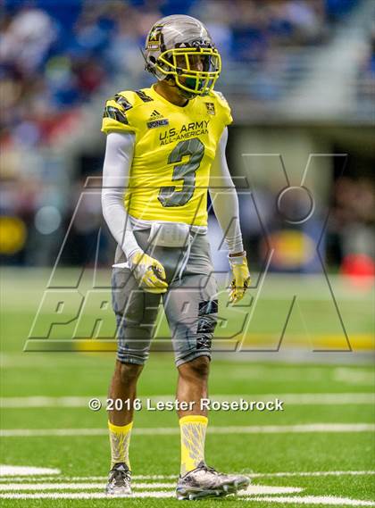 Thumbnail 1 in 2016 U.S. Army All-American Bowl  photogallery.