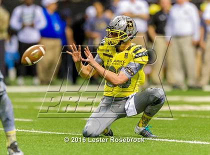 Thumbnail 1 in 2016 U.S. Army All-American Bowl  photogallery.