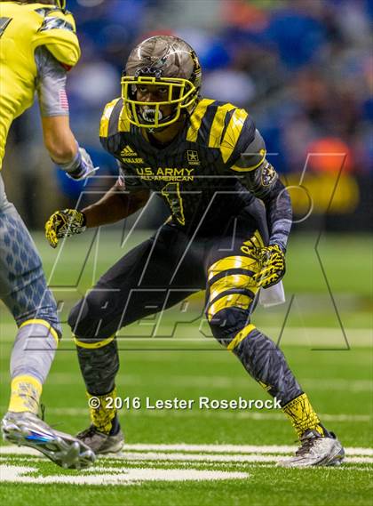 Thumbnail 2 in 2016 U.S. Army All-American Bowl  photogallery.
