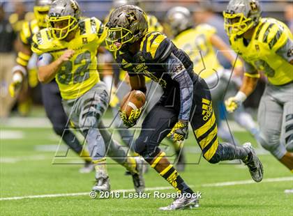 Thumbnail 1 in 2016 U.S. Army All-American Bowl  photogallery.