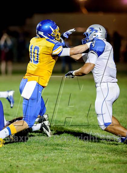 Thumbnail 1 in Rocklin @ Del Campo photogallery.