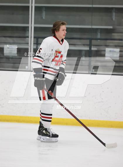 Thumbnail 3 in Denver East vs. Chaparral (CHSAA 5A State Quarterfinals) photogallery.