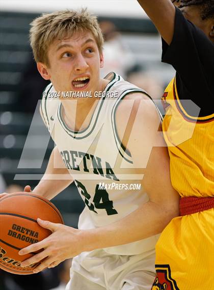 Thumbnail 1 in Omaha Northwest @ Gretna photogallery.