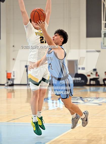 Thumbnail 2 in Vanden vs. Clovis North photogallery.