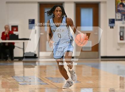 Thumbnail 3 in Vanden vs. Clovis North photogallery.