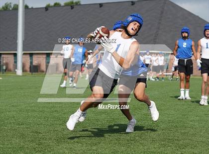Thumbnail 2 in Gunter vs. Stratford (Texas State 7-on-7 Tournament) photogallery.