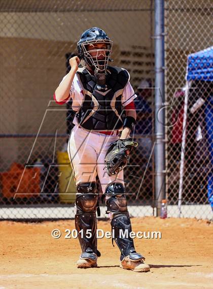 Thumbnail 3 in Bloomingdale vs. Chamberlain photogallery.