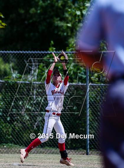 Thumbnail 3 in Bloomingdale vs. Chamberlain photogallery.