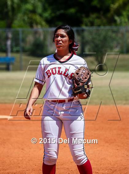 Thumbnail 1 in Bloomingdale vs. Chamberlain photogallery.