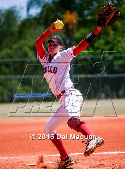 Thumbnail 3 in Bloomingdale vs. Chamberlain photogallery.
