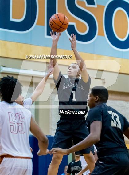 Thumbnail 1 in Seguin @ Madison photogallery.