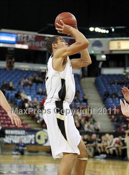 Thumbnail 2 in Archbishop Mitty vs. Woodcreek (CIF NorCal D2 Regional Final) photogallery.
