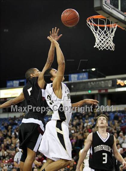 Thumbnail 3 in Archbishop Mitty vs. Woodcreek (CIF NorCal D2 Regional Final) photogallery.