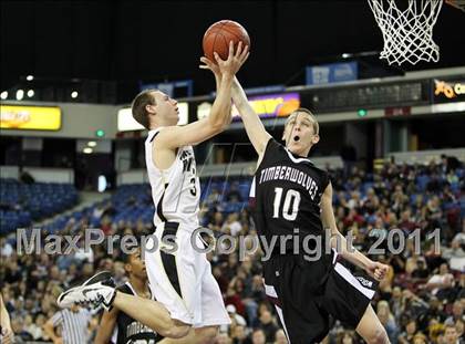 Thumbnail 2 in Archbishop Mitty vs. Woodcreek (CIF NorCal D2 Regional Final) photogallery.