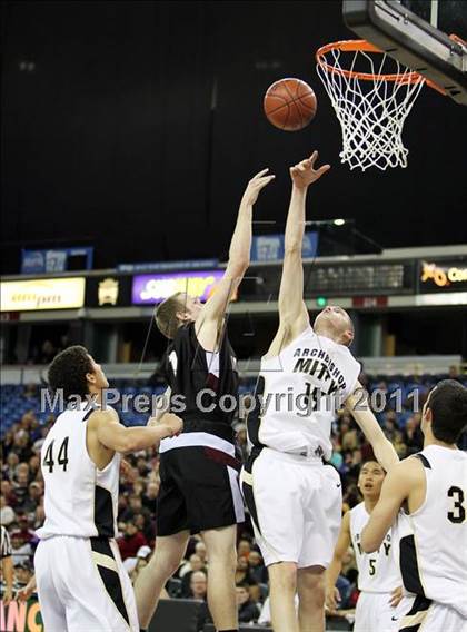 Thumbnail 1 in Archbishop Mitty vs. Woodcreek (CIF NorCal D2 Regional Final) photogallery.